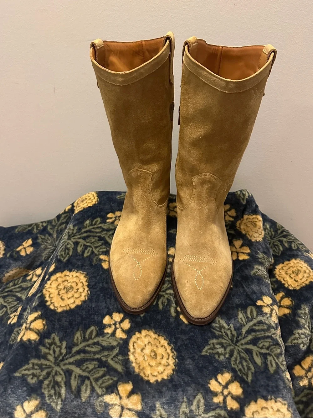 Sezane womens LOW IVANA ANKLE BOOTS size 8